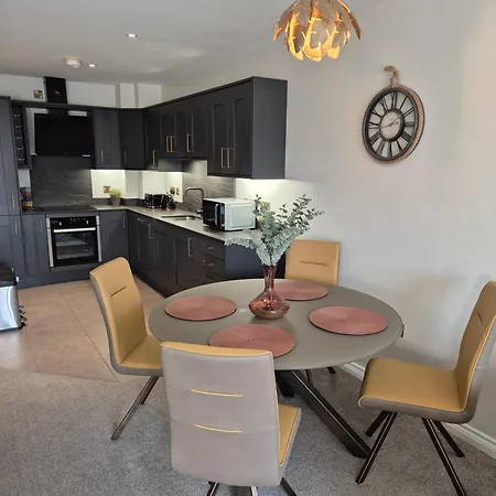 Stunning Apartment In Belfast Cathedral Quarter Exterior photo